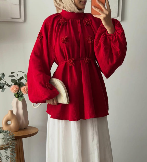 تونيك "مسلينا" بزهور 3D البارزة | قطن مجعد وأكمام بالون yourswomanswear