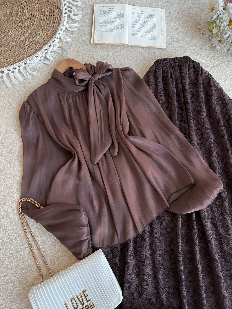 طقم أنيق بلمسة أنثوية راقية yourswomanswear
