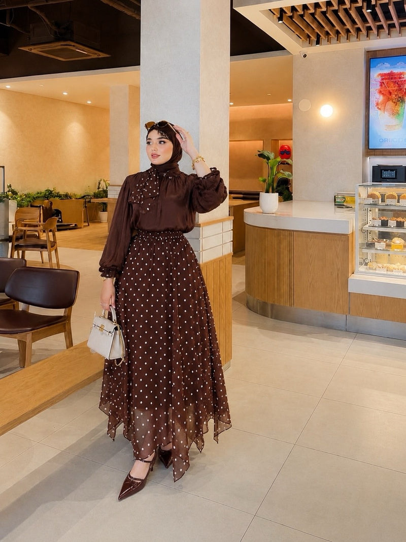 طقم فاخر قطعتين: قميص أورجانزا وتنورة شيفون منقطة من yourswomanswear yourswomanswear